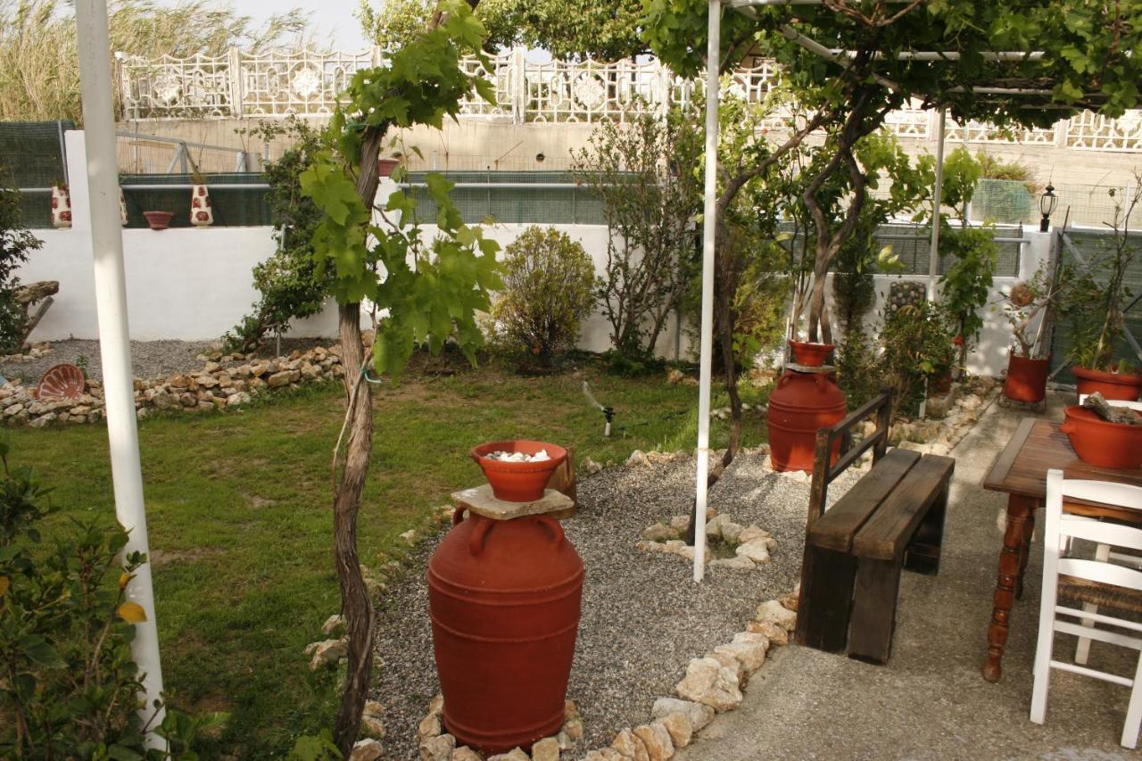 Kiki Stegna Apartment Archangelos  Exterior photo